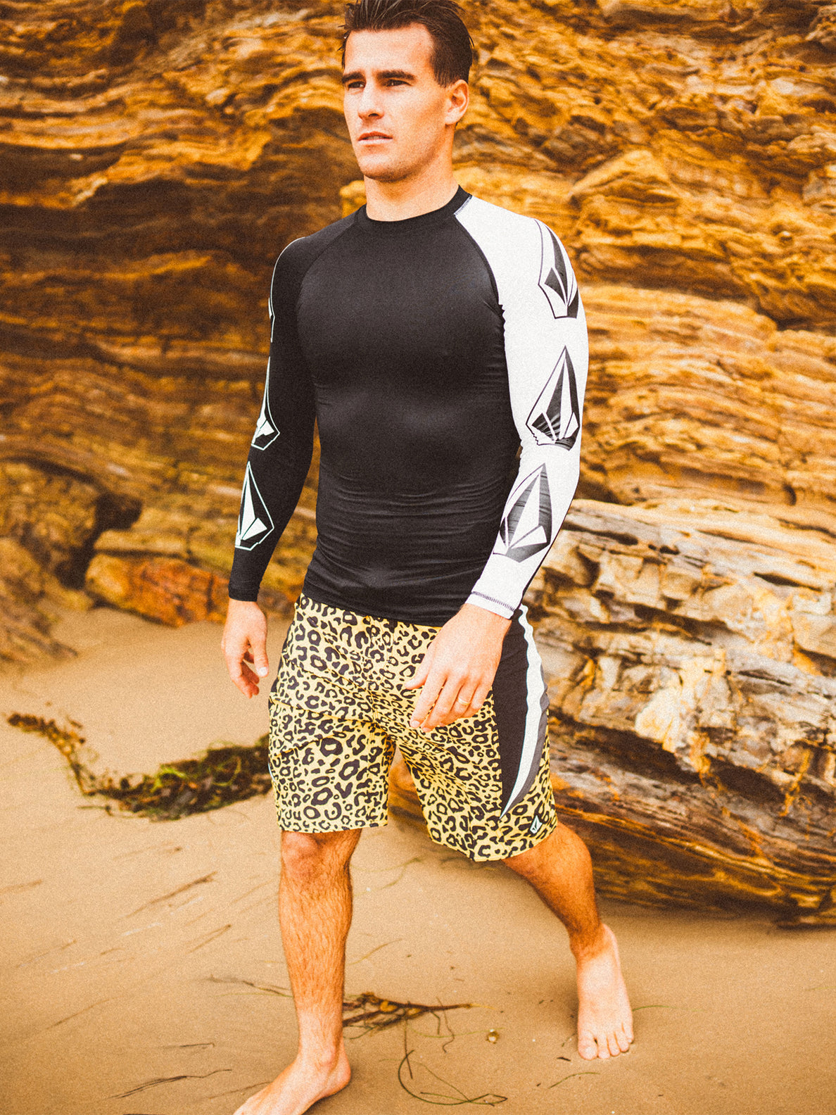 Surf Vitals Jack Robinson Long Sleeve Shirt - Black – Volcom Japan