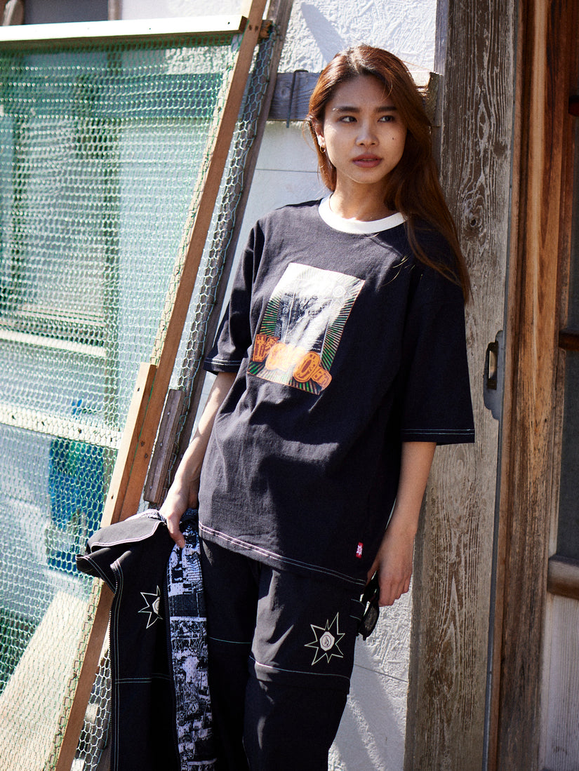 Tokyo True Pistol Short Sleeve Tee - Black White